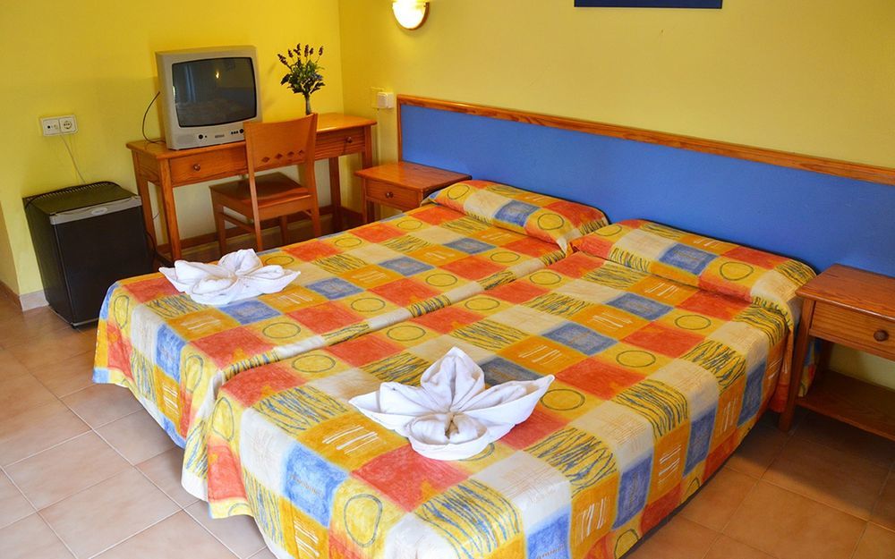 Hotel Vibra Marco Polo II - Adults Only San Antonio  Eksteriør bilde
