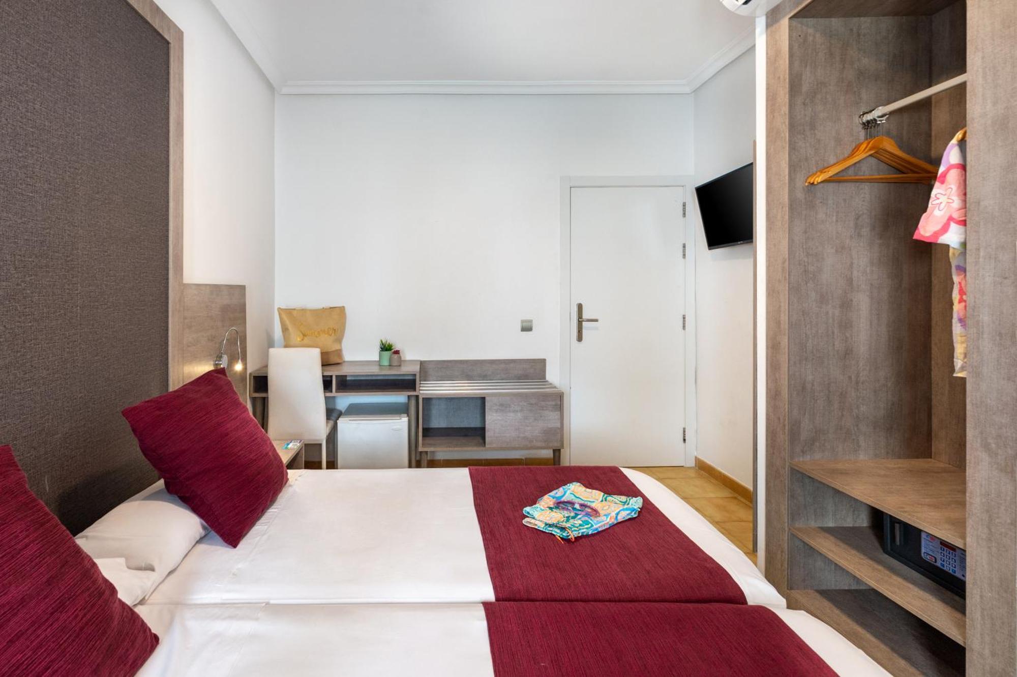 Hotel Vibra Marco Polo II - Adults Only San Antonio  Eksteriør bilde