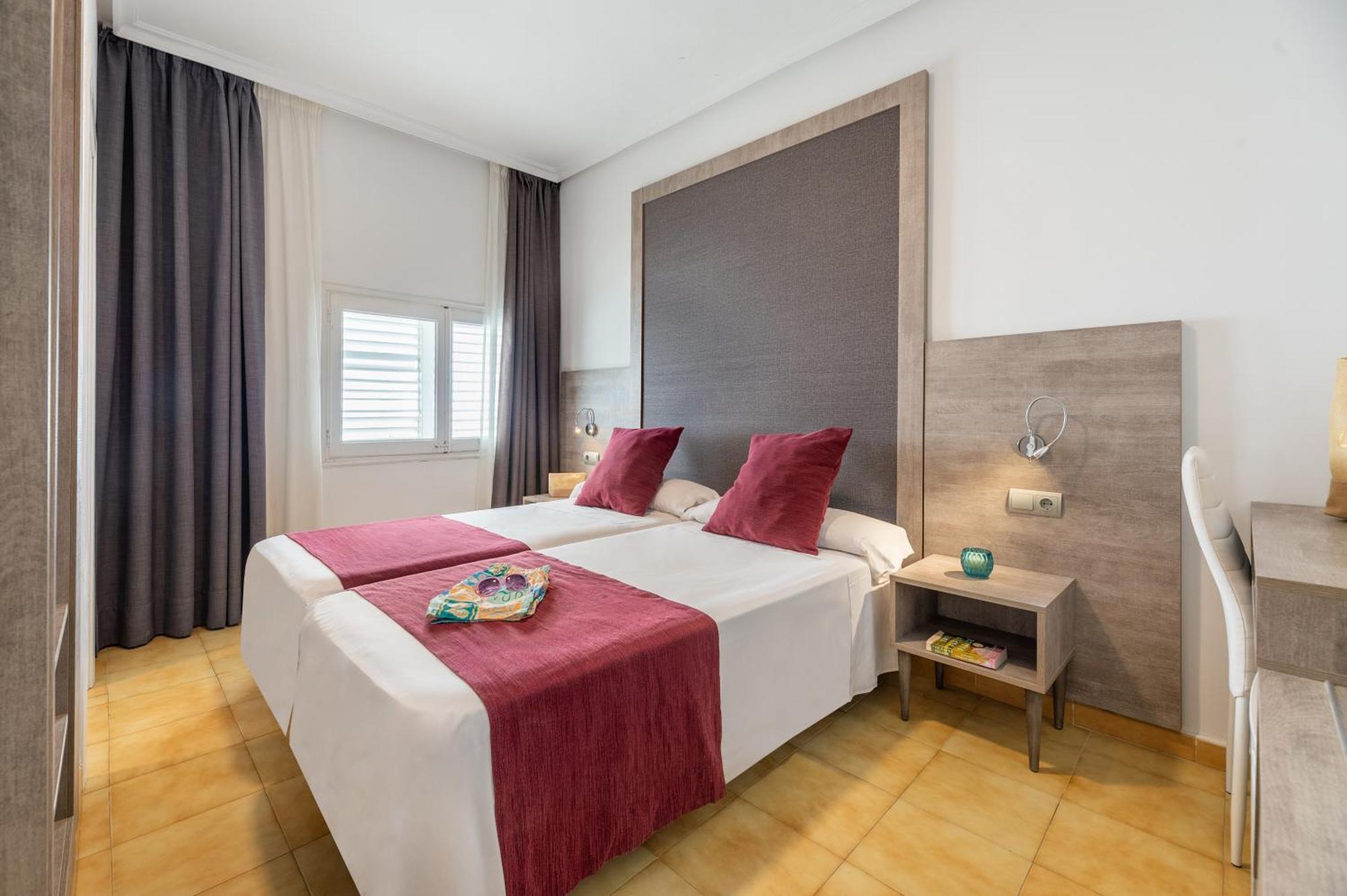 Hotel Vibra Marco Polo II - Adults Only San Antonio  Eksteriør bilde